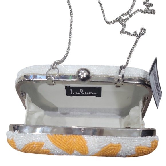 New With Tags! Lulus Ivory & Orange Beaded Clutch - Picture 4 of 7